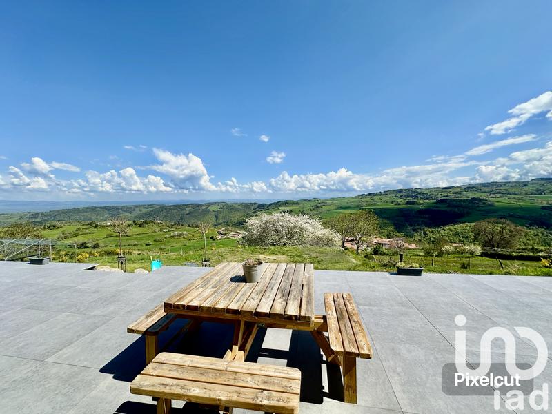 Maison - 136 m² - 6 pièces