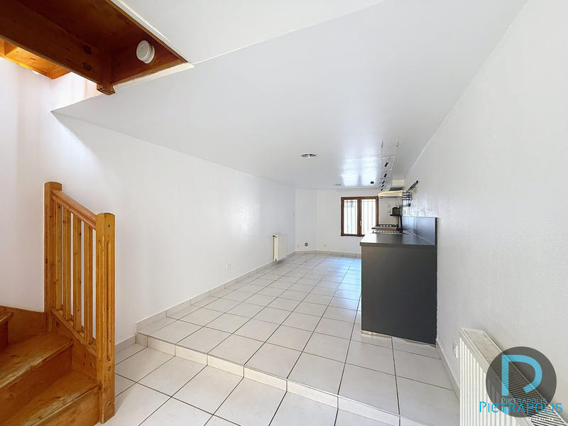 Appartement - 67 m² - 4 pièces