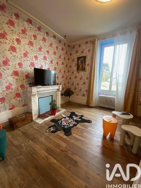 Maison de ville - 200 m² - 10 pièces