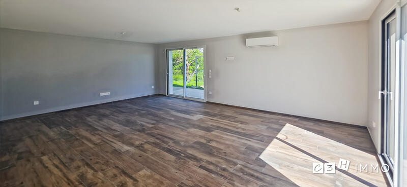 Maison - 98 m² - 4 pièces