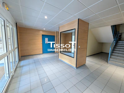 Bureau - 66 m² - 3 pièces