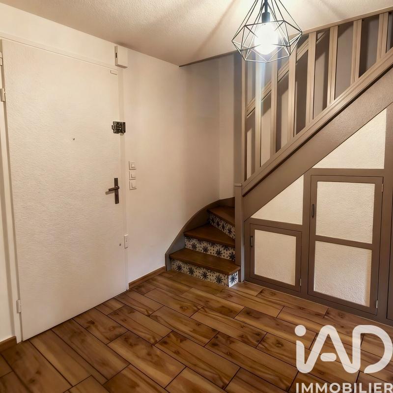 Maison - 95 m² - 6 pièces
