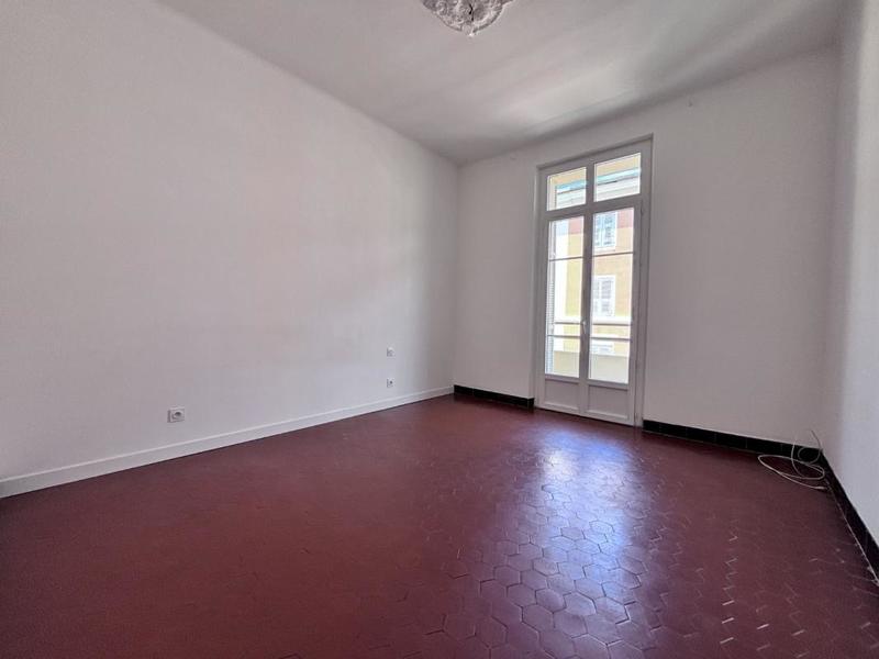 Appartement - 102 m² - 4 pièces