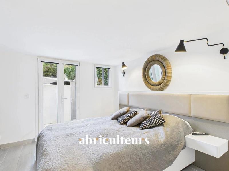 Maison ancienne - 227 m² - 7 pièces