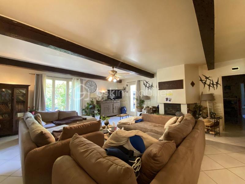 Maison traditionnelle - 140 m² - 5 pièces