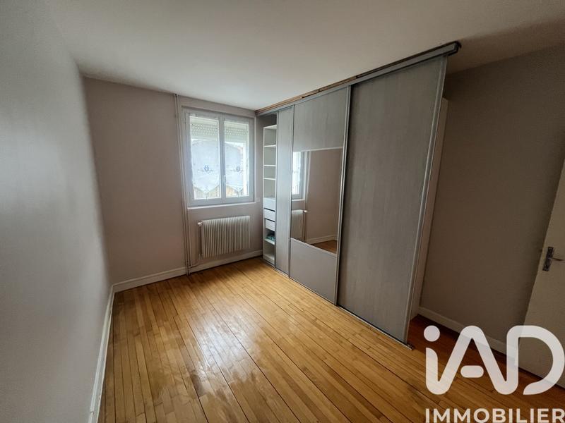 Maison - 98 m² - 5 pièces