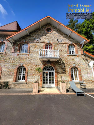 Maison - 190 m² - 7 pièces