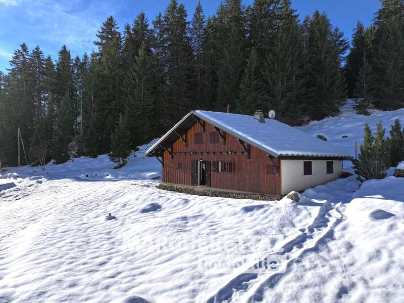 Châlet - 102 m² - 4 pièces