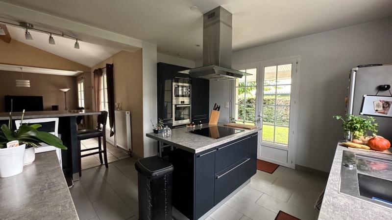 Maison - 144 m² - 6 pièces