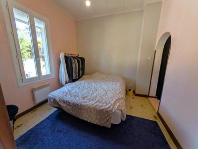 Appartement - 230 m² - 12 pièces