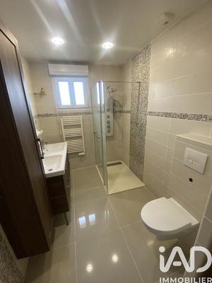 Maison - 80 m² - 4 pièces