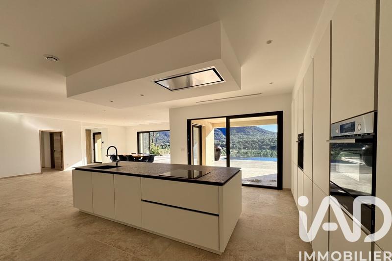 Maison de maîtres - 250 m² - 5 pièces