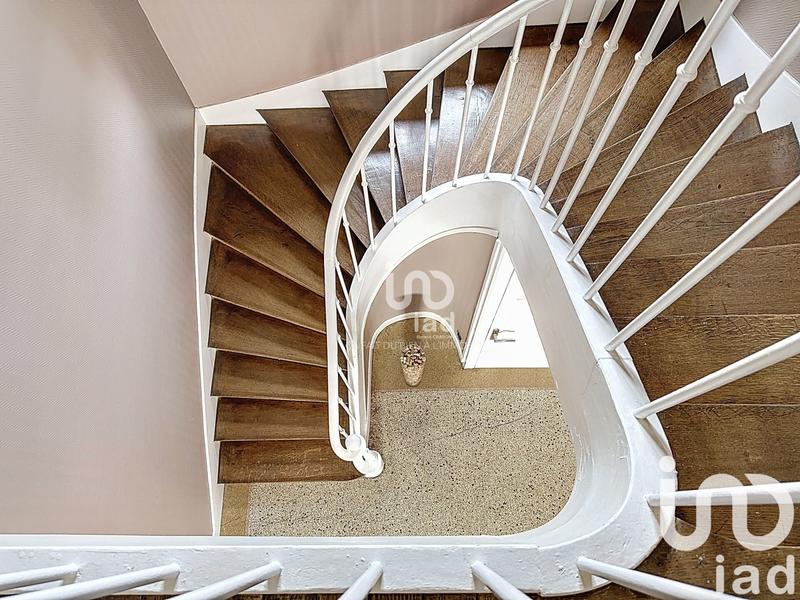 Maison - 136 m² - 7 pièces