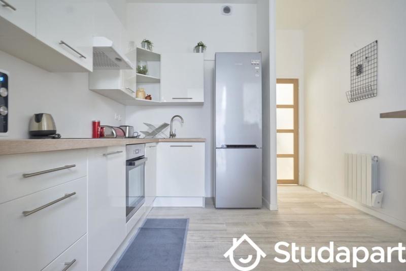 Chambre - 12 m² - 1 pièce