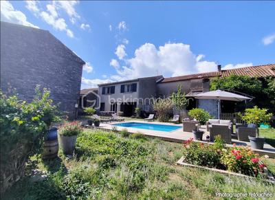 Maison ancienne - 160 m² - 6 pièces