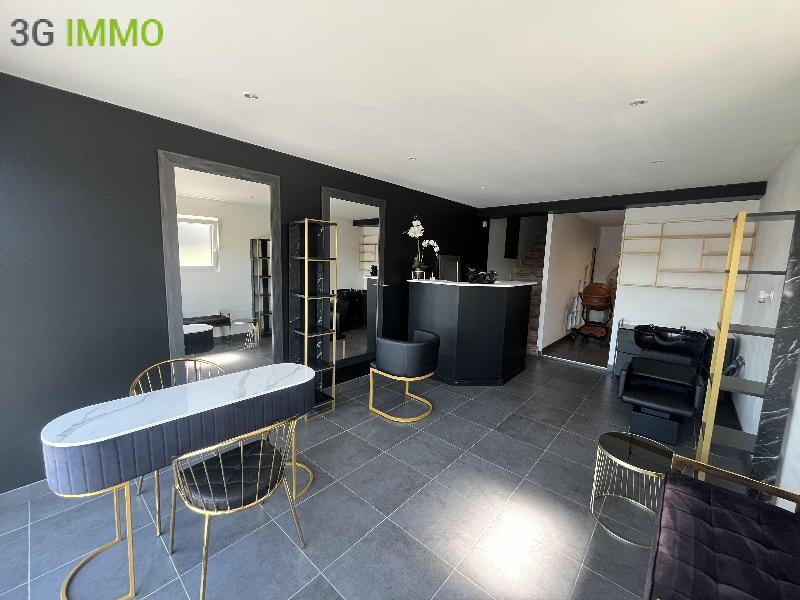 Villa - 161 m² - 5 pièces