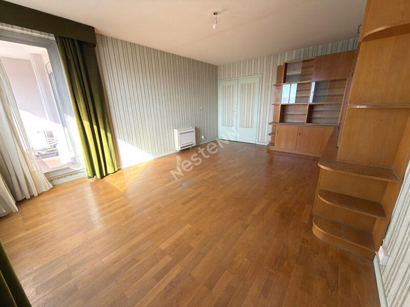 Appartement - 79 m² - 3 pièces