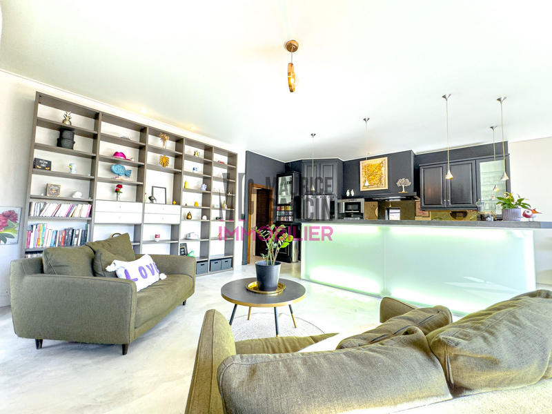 Appartement - 156 m² - 5 pièces