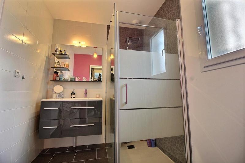 Maison - 157 m² - 6 pièces