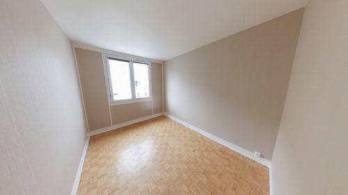 Appartement - 87 m² - 5 pièces