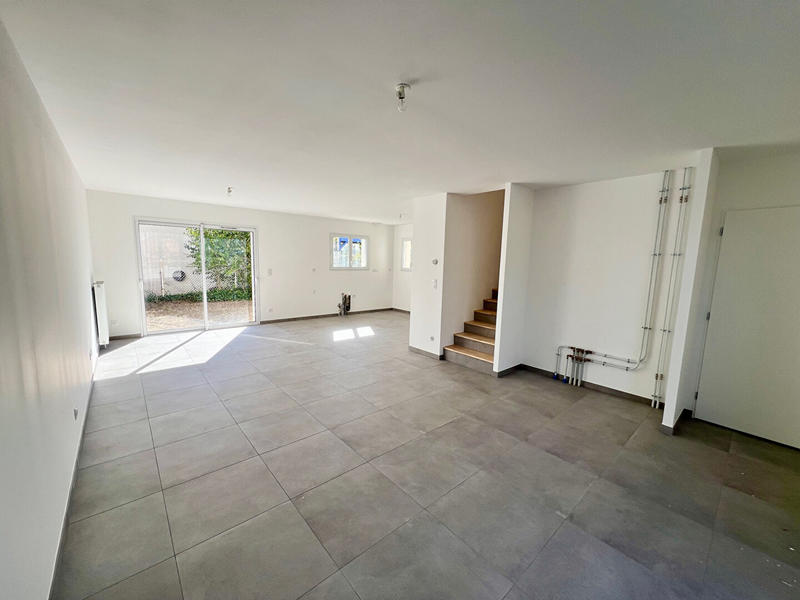 Maison - 99 m² - 4 pièces