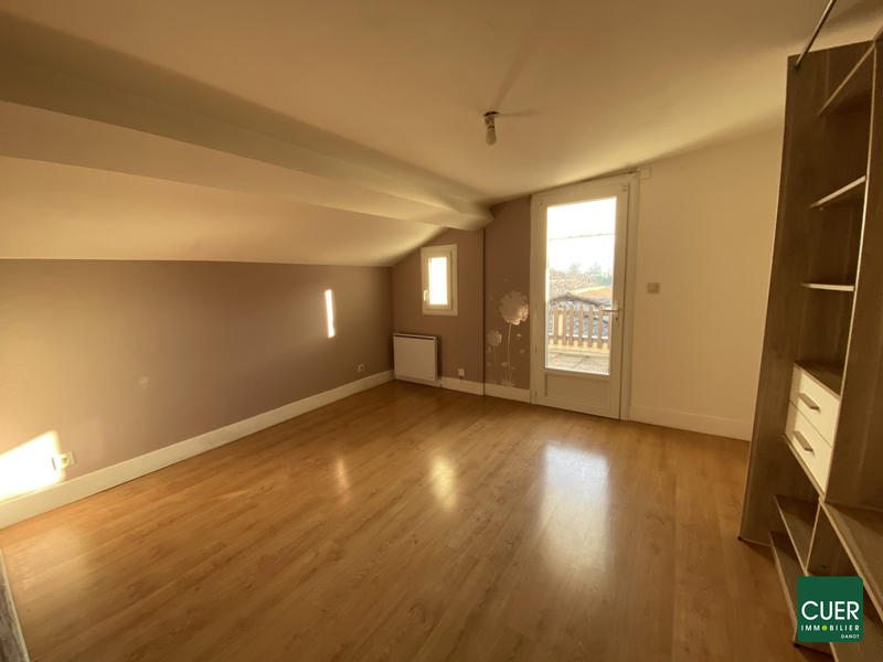 Maison - 74 m² - 3 pièces