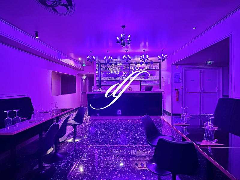 Fonds de commerce - Hôtellerie / Restauration - 781 m²