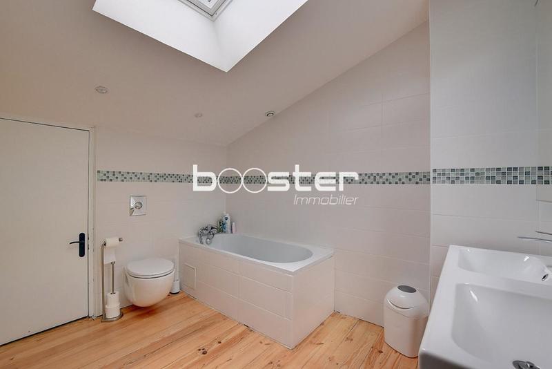 Appartement ancien - 150 m² - 6 pièces