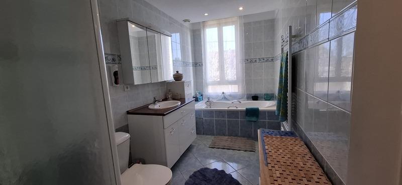 Maison - 155 m² - 7 pièces