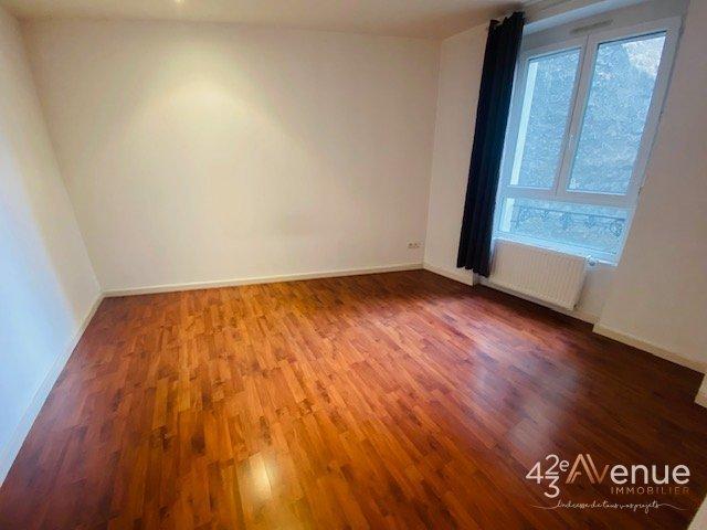 Appartement - 107 m² - 5 pièces