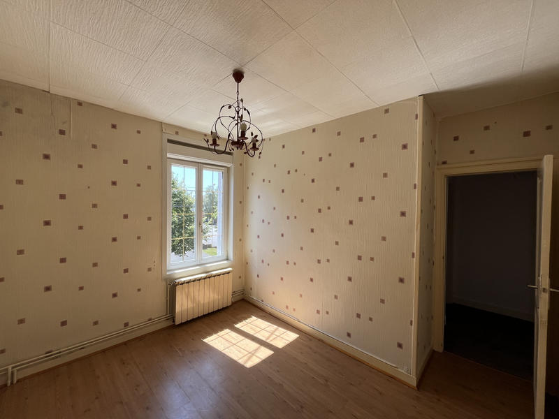 Maison - 110 m² - 7 pièces