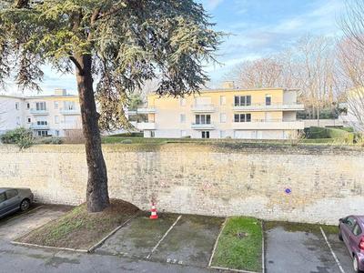 Appartement - 86 m² - 4 pièces