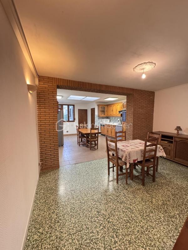 Maison de village - 100 m² - 6 pièces