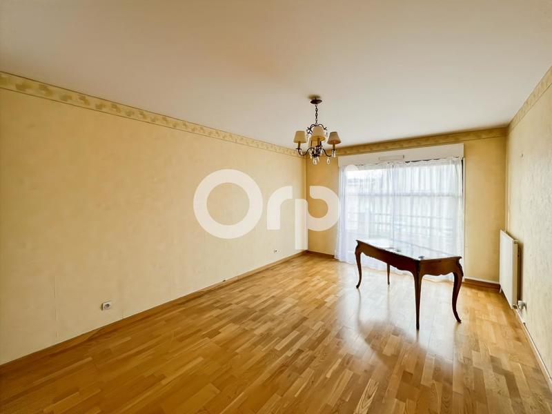 Appartement - 92 m² - 4 pièces