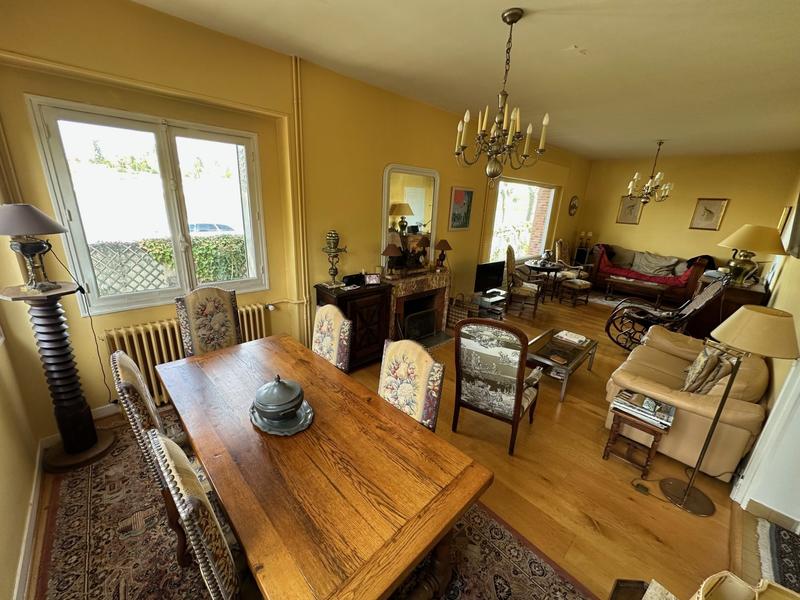 Maison - 140 m² - 6 pièces