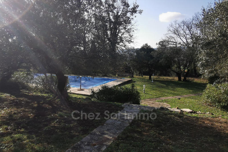 Maison - 150 m² - 4 pièces