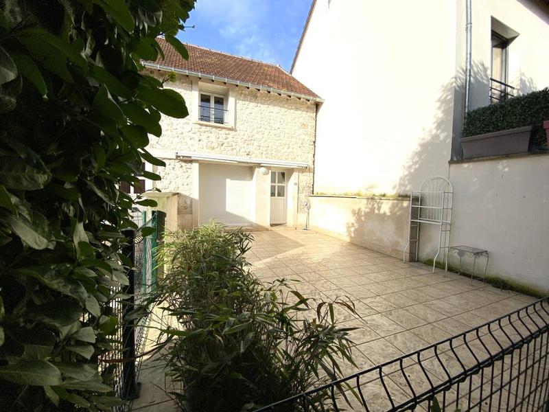 Appartement ancien - 56 m² - 3 pièces