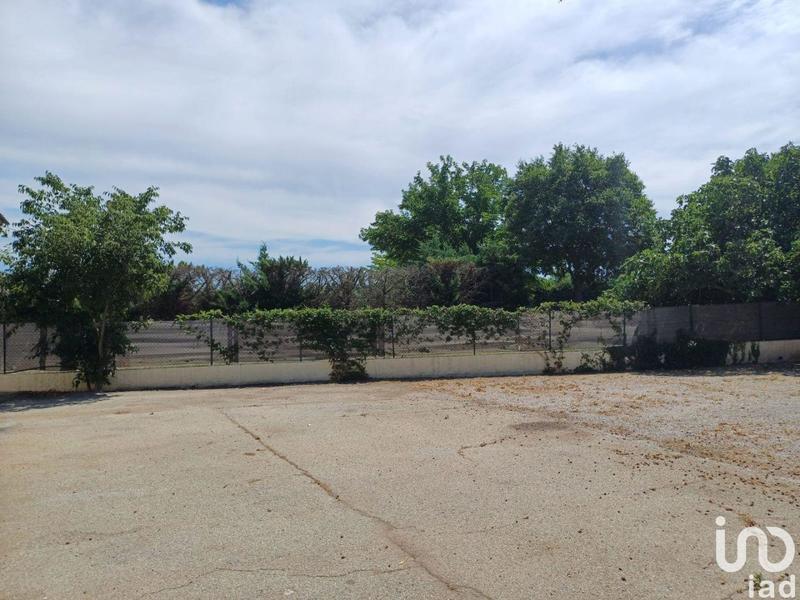 Local commercial - 91 m² - 4 pièces