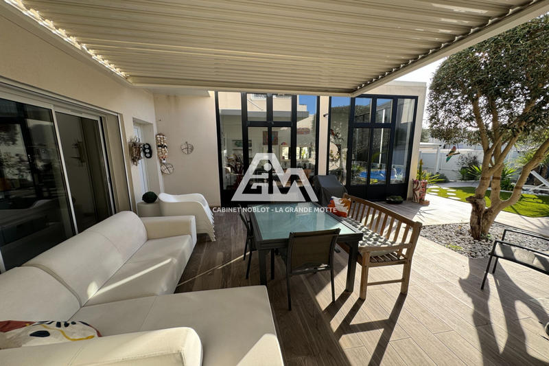 Maison - 170 m² - 5 pièces