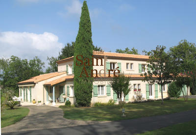 Maison - 300 m² - 10 pièces