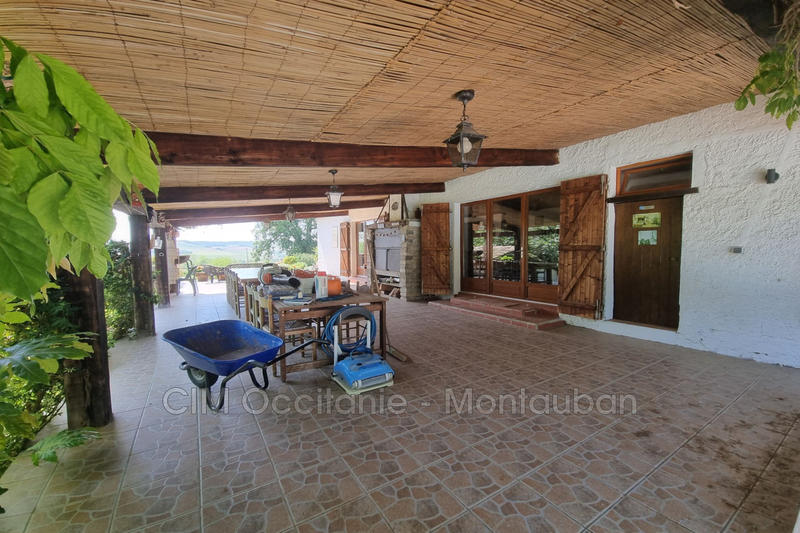 Maison - 275 m² - 8 pièces