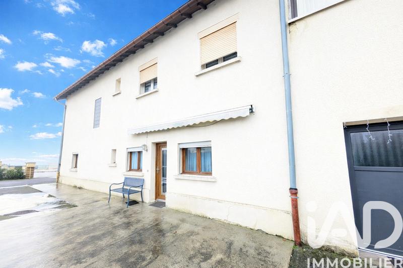 Maison - 161 m² - 8 pièces