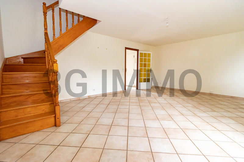 Maison - 94 m² - 4 pièces
