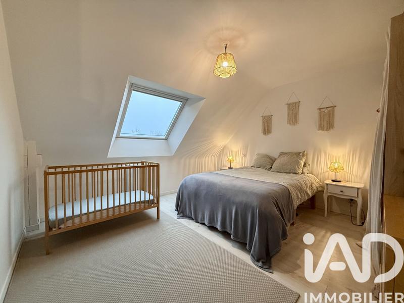 Maison - 90 m² - 5 pièces