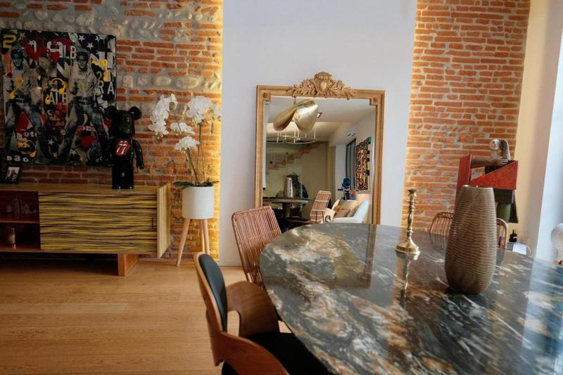 Maison - 416 m² - 8 pièces