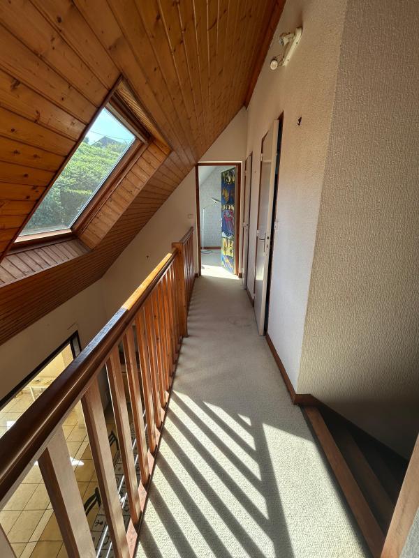 Maison - 104 m² - 5 pièces