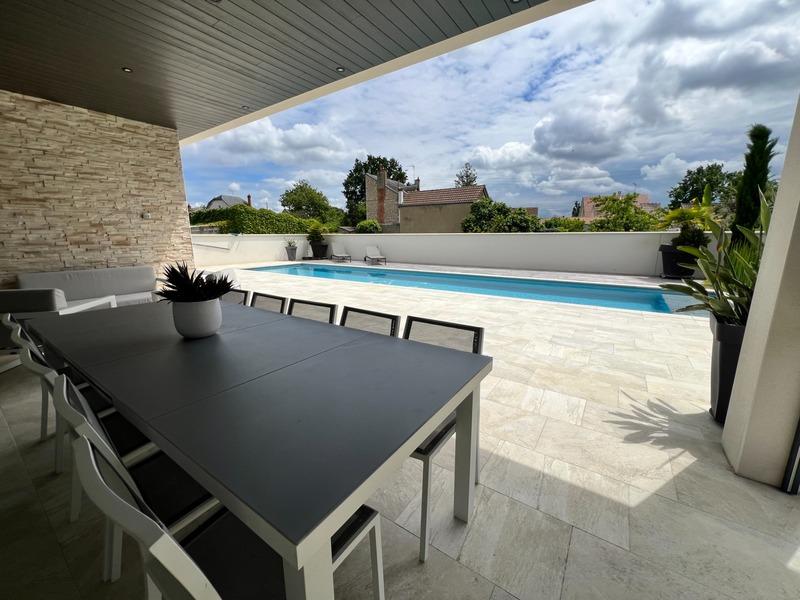 Villa - 186 m² - 5 pièces
