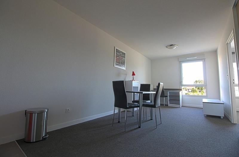 Studio - 17 m² - 1 pièce