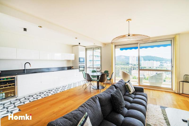 Appartement - 91 m² - 4 pièces