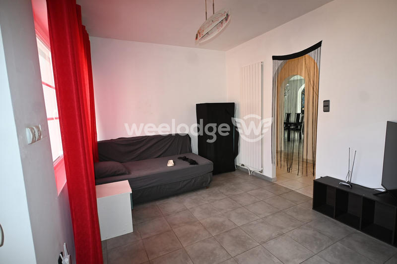 Maison - 182 m² - 7 pièces